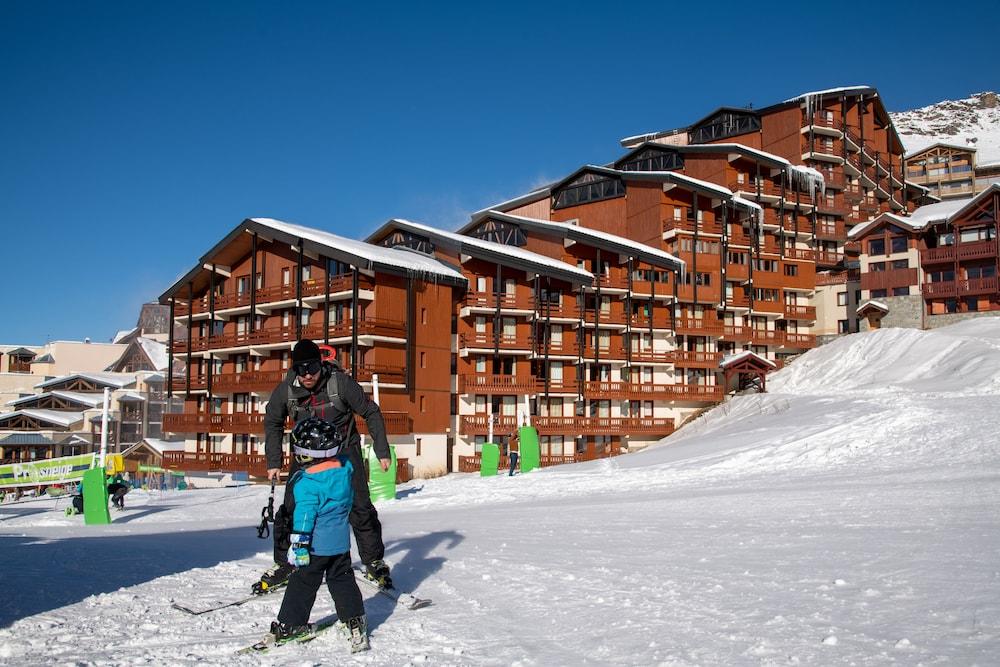 Le Cheval Blanc - Village Montana Val Thorens Esterno foto